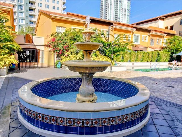 200 4TH AVENUE S 130, St Petersburg, FL 33701