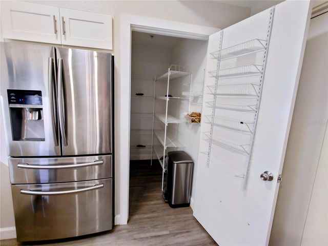 200 4TH AVENUE S 130, St Petersburg, FL 33701