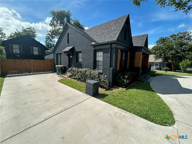 1307 N Main Street, Temple, TX 76501