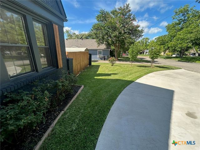 1307 N Main Street, Temple, TX 76501