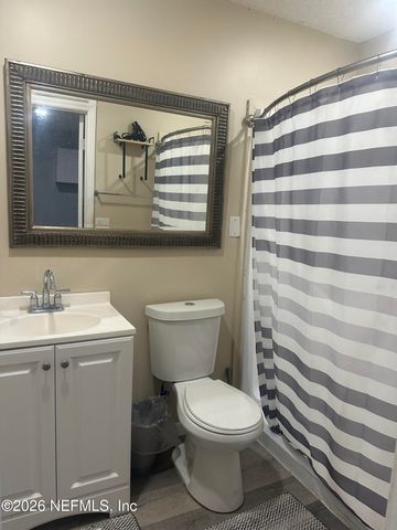 5884 COPPER CREEK Drive, Jacksonville, FL 32218