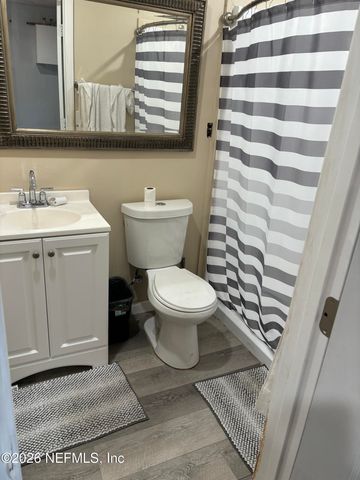 5884 COPPER CREEK Drive, Jacksonville, FL 32218