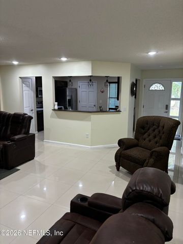 5884 COPPER CREEK Drive, Jacksonville, FL 32218