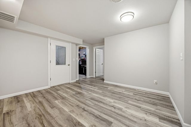 2504 18th Street S, Moorhead, MN 56560