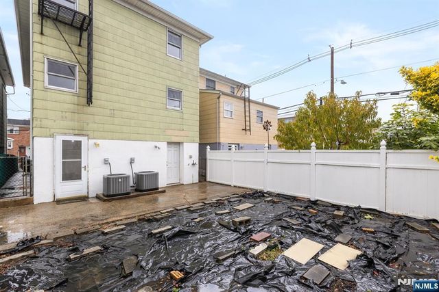 133 Sussex Street, Harrison, NJ 07029