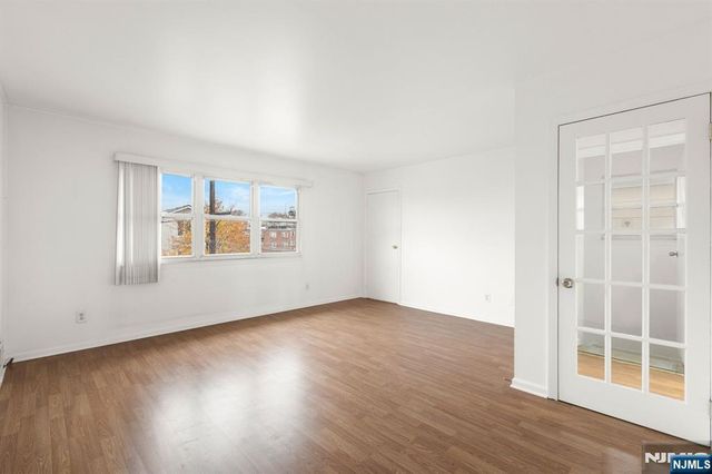 133 Sussex Street, Harrison, NJ 07029