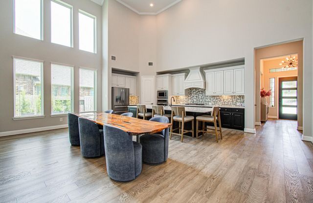 2332 Shallow Creek Lane, Friendswood, TX 77546