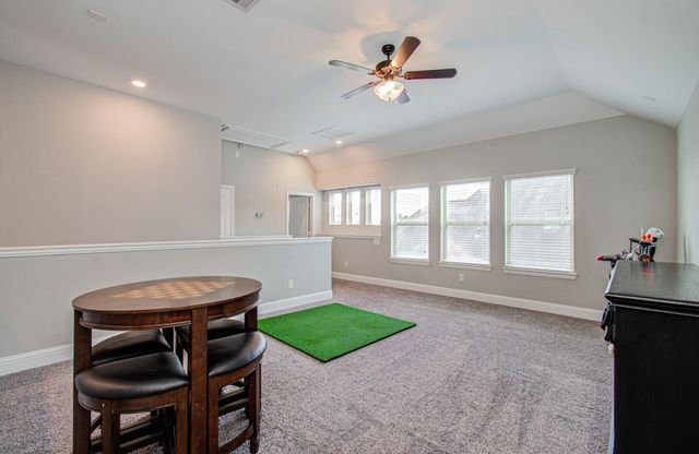 2332 Shallow Creek Lane, Friendswood, TX 77546