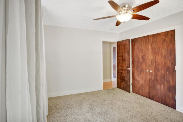 1130 W Westview Street, Springfield, MO 65807