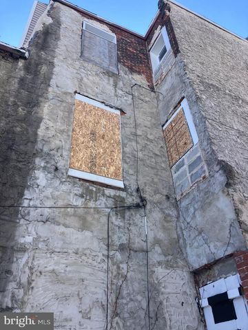 2431 N 19TH ST, Philadelphia, PA 19132