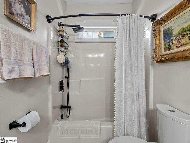 560 Chattooga Road, Roebuck, SC 29376