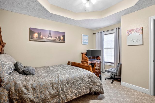 1100 Chicory Lane, Aurora, MO 65605