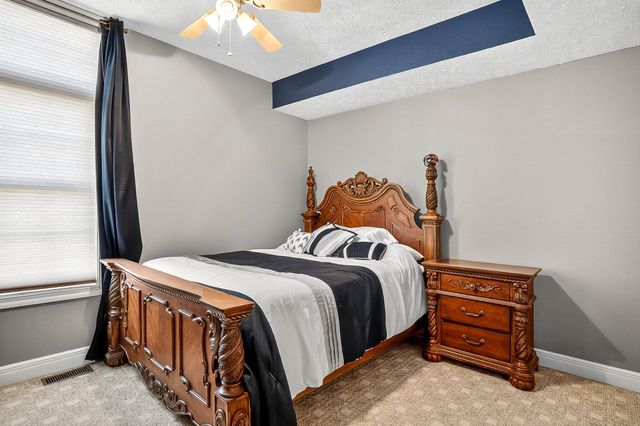 1100 Chicory Lane, Aurora, MO 65605