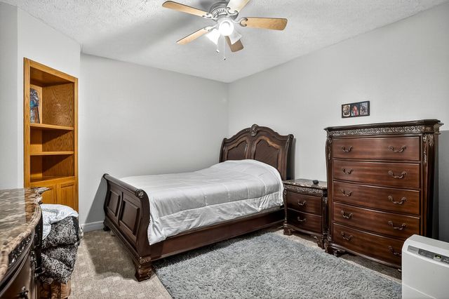 1100 Chicory Lane, Aurora, MO 65605