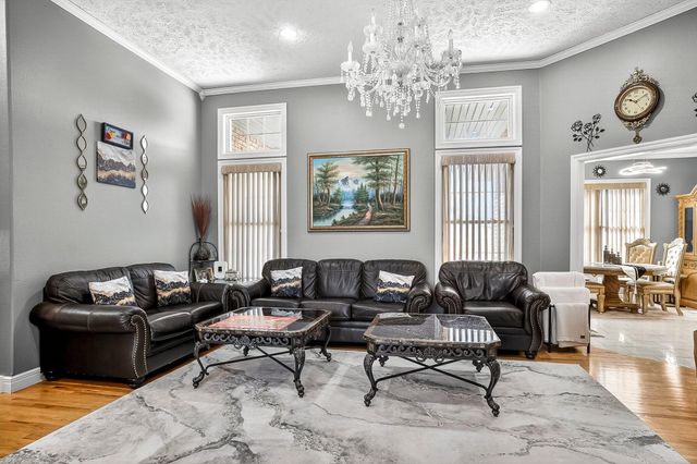 1100 Chicory Lane, Aurora, MO 65605