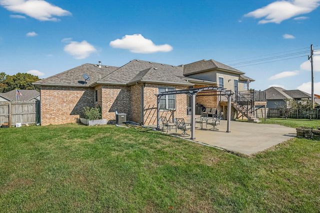 1100 Chicory Lane, Aurora, MO 65605