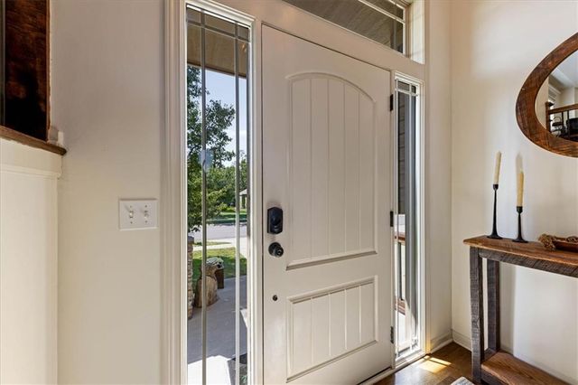 904 NW 110th Terrace, Kansas City, MO 64155