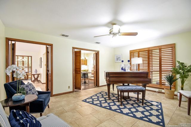 13423 Vista Bonita, San Antonio, TX 78216