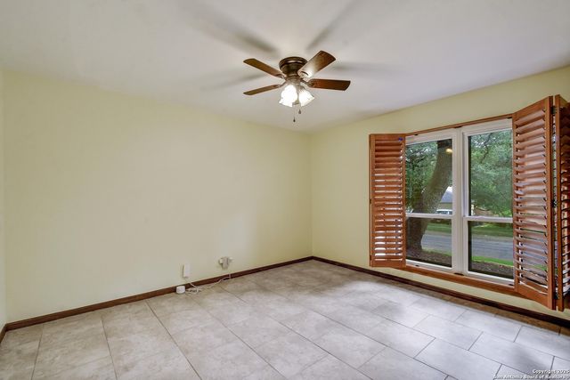 13423 Vista Bonita, San Antonio, TX 78216