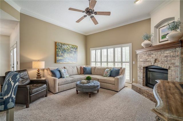 13129 W 128 Street, Overland Park, KS 66213