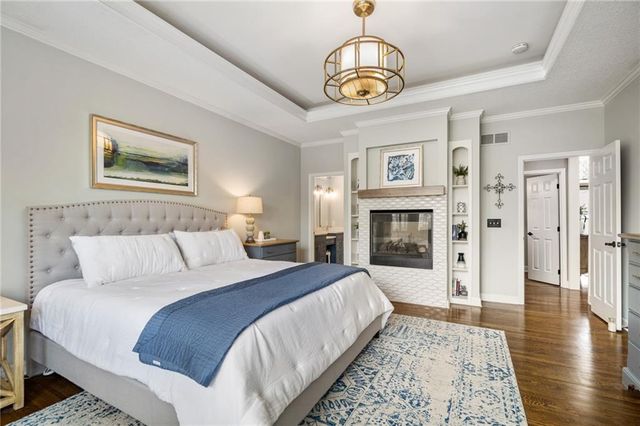 13129 W 128 Street, Overland Park, KS 66213