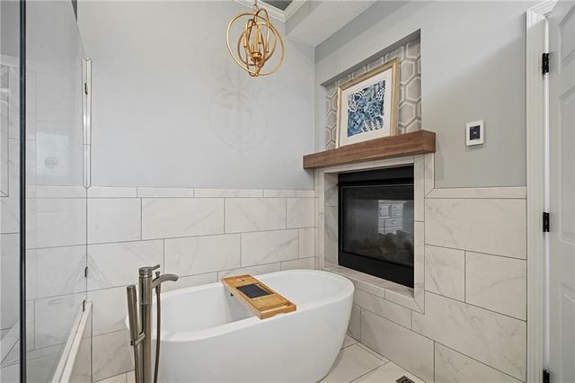 13129 W 128 Street, Overland Park, KS 66213