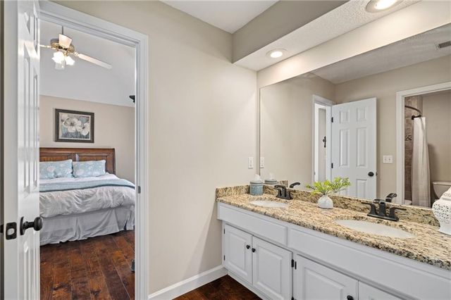 13129 W 128 Street, Overland Park, KS 66213