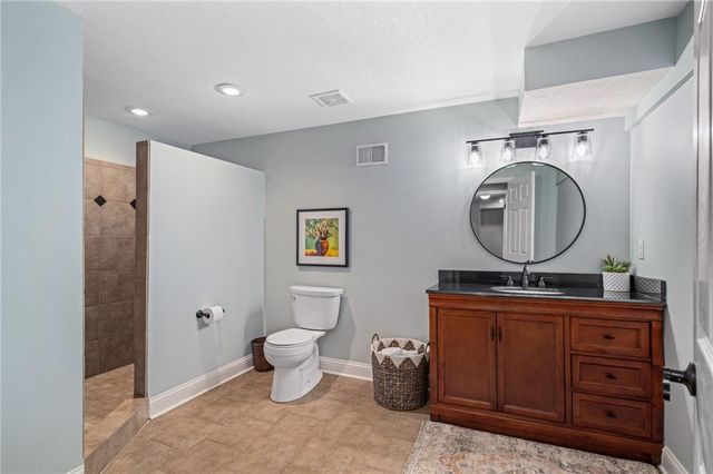 13129 W 128 Street, Overland Park, KS 66213