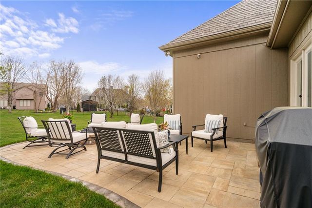 13129 W 128 Street, Overland Park, KS 66213