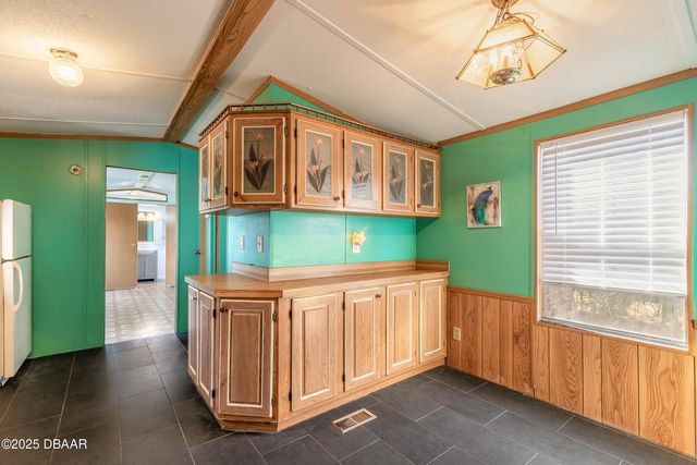 1051 Green Acres Circle N, South Daytona, FL 32119