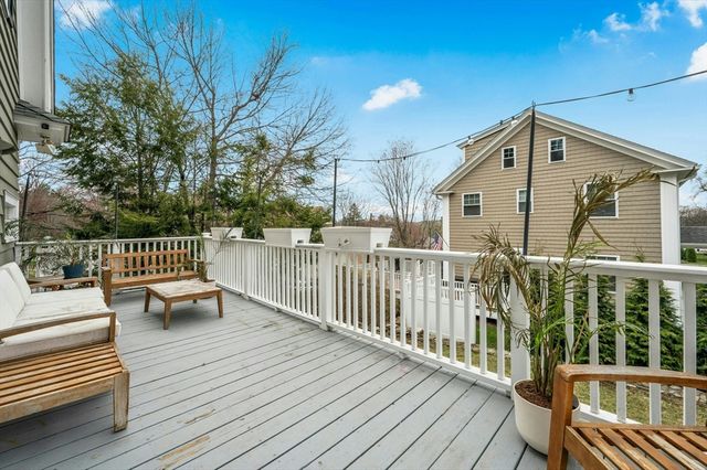 14 Hancock Hill Drive, Worcester, MA 01609