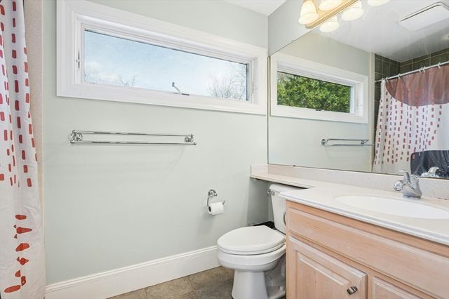 14 Hancock Hill Drive, Worcester, MA 01609