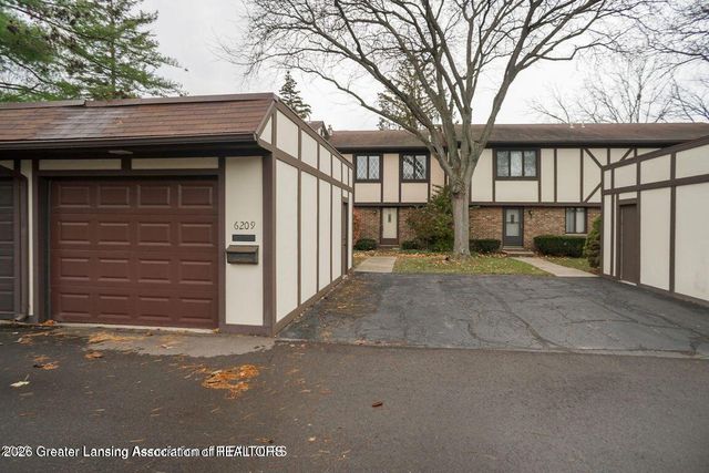 6209 Cobblers Drive, East Lansing, MI 48823