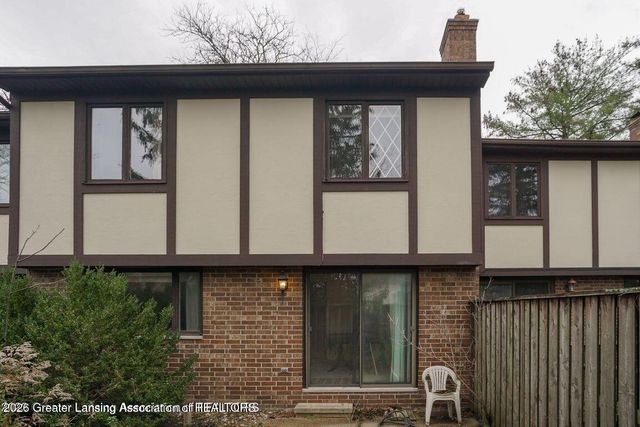 6209 Cobblers Drive, East Lansing, MI 48823