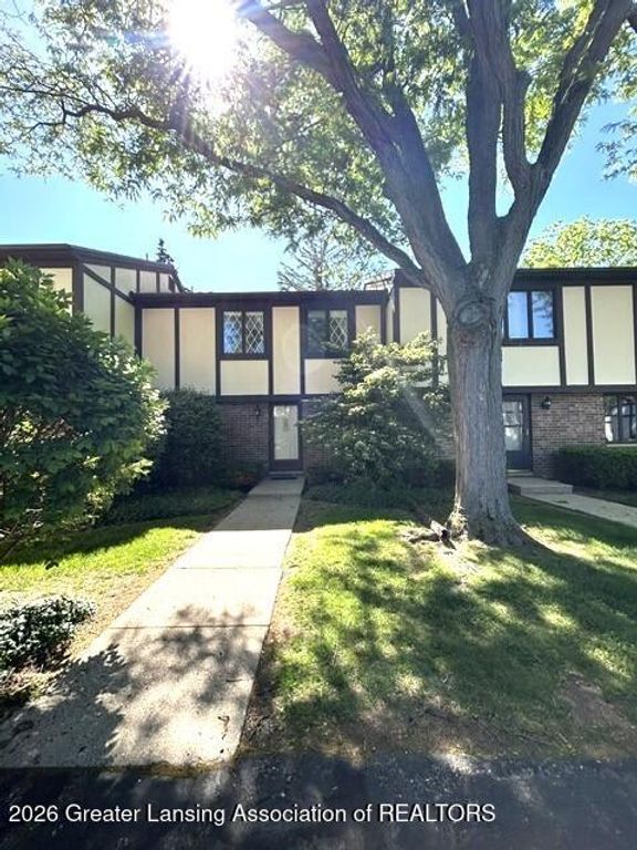 6209 Cobblers Drive, East Lansing, MI 48823