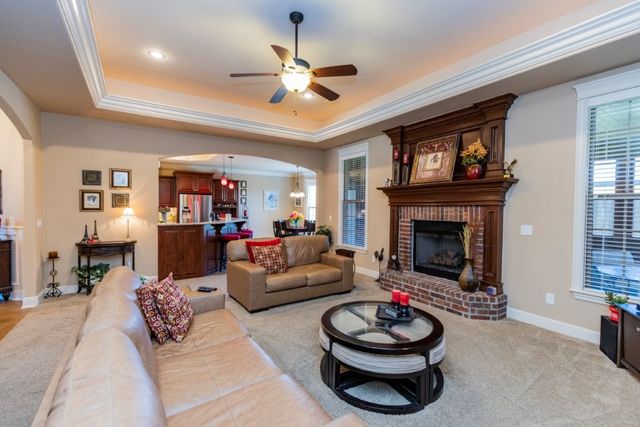 4705 Willowridge Way, Rogers, AR 72758