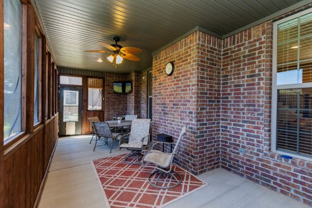 4705 Willowridge Way, Rogers, AR 72758