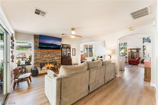 2421 Ivy Garden Court, Las Vegas, NV 89134