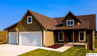 3000 Southern Hills Drive, Blair, NE 68008