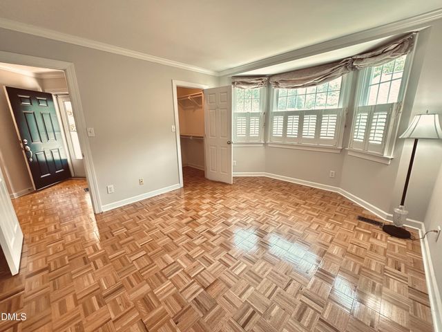 438 Crossvine Close, Pittsboro, NC 27312