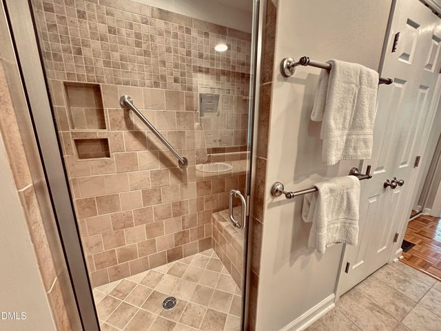 438 Crossvine Close, Pittsboro, NC 27312