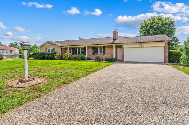 5305 Icard Ridge Road, Hickory, NC 28601