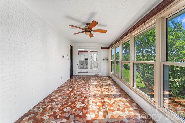 5305 Icard Ridge Road, Hickory, NC 28601