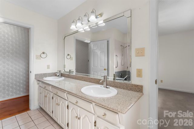 5305 Icard Ridge Road, Hickory, NC 28601