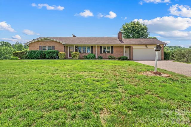 5305 Icard Ridge Road, Hickory, NC 28601