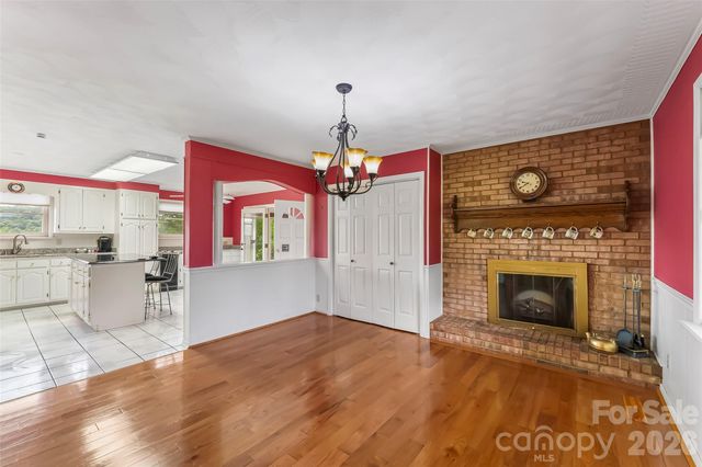 5305 Icard Ridge Road, Hickory, NC 28601