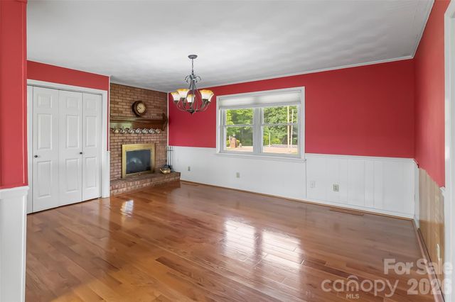 5305 Icard Ridge Road, Hickory, NC 28601