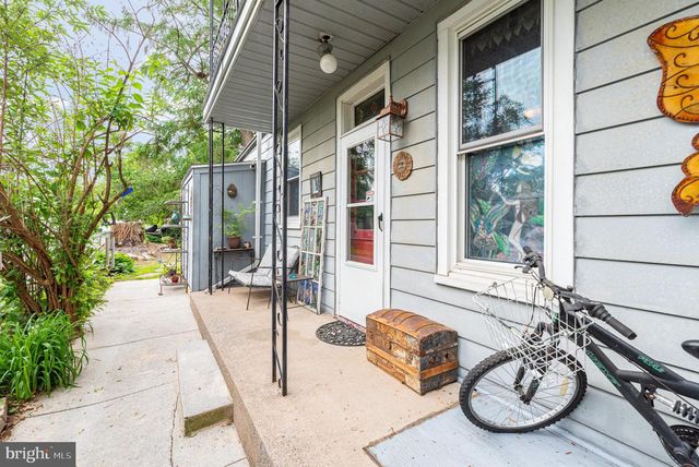 135 LUCKNOW RD, Harrisburg, PA 17110
