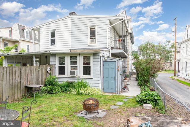 135 LUCKNOW RD, Harrisburg, PA 17110