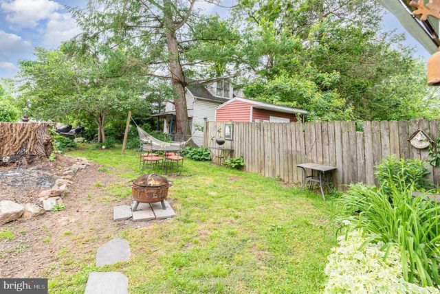 135 LUCKNOW RD, Harrisburg, PA 17110